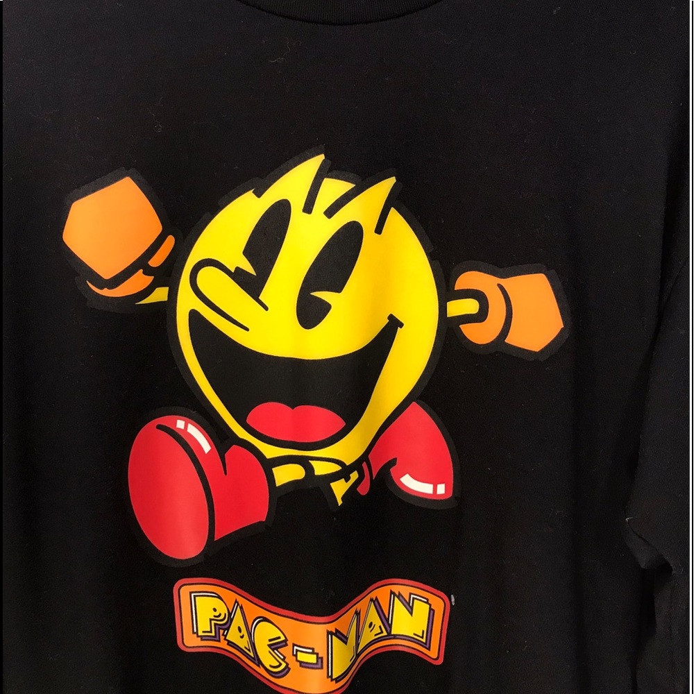 Vintage Pac-Man Shirt. View 2